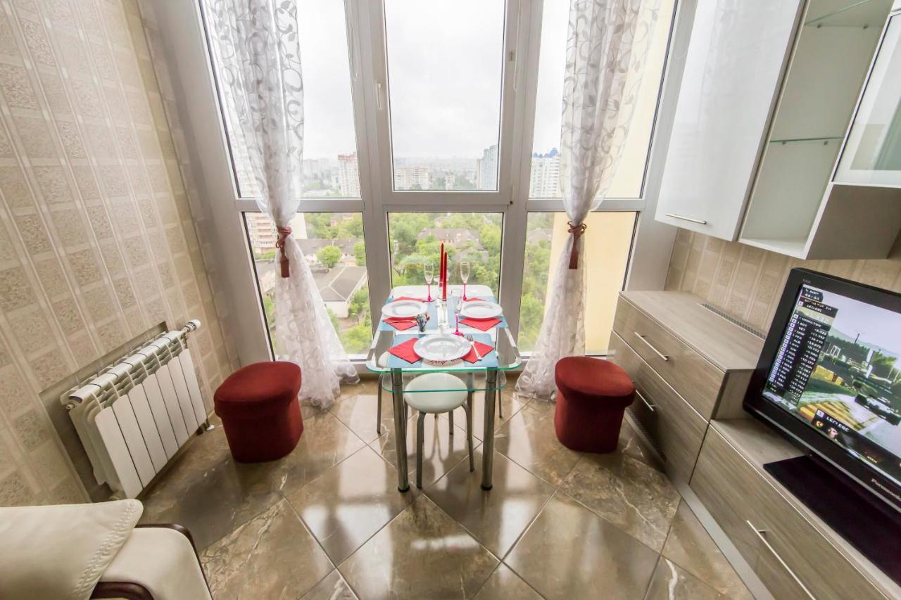 Rent-Kiev 2 Min Metro Chernihivska Lux Екстер'єр фото
