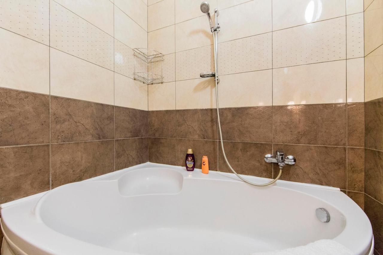 Rent-Kiev 2 Min Metro Chernihivska Lux Екстер'єр фото